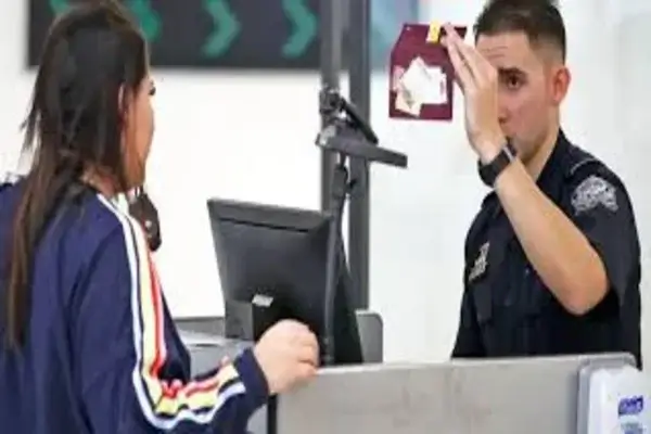 EEUU podría exigir historial de redes sociales a turistas