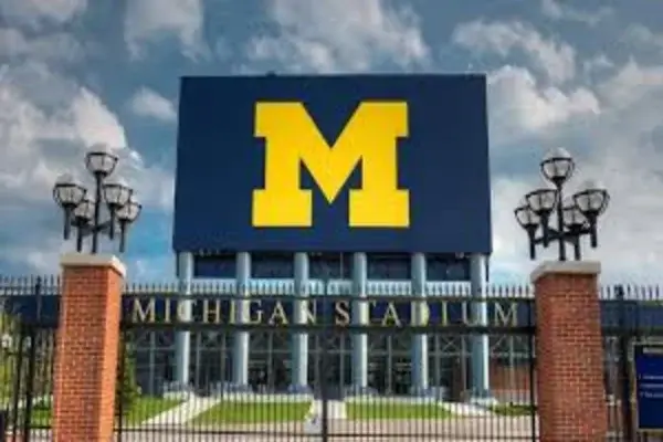 Universidad de Michigan