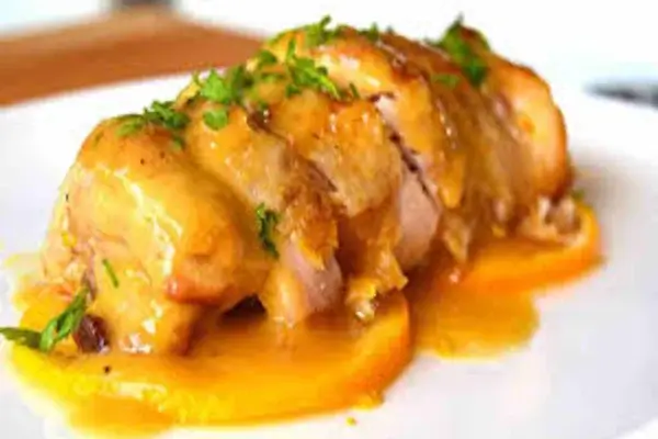 Pollo al horno glaseado con mandarina