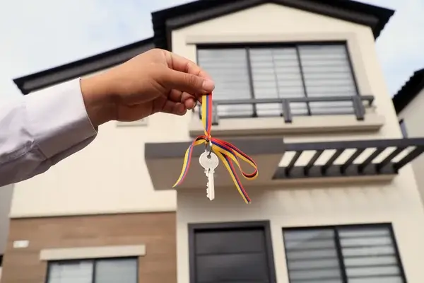 Rebajas tributarias por donar vivienda