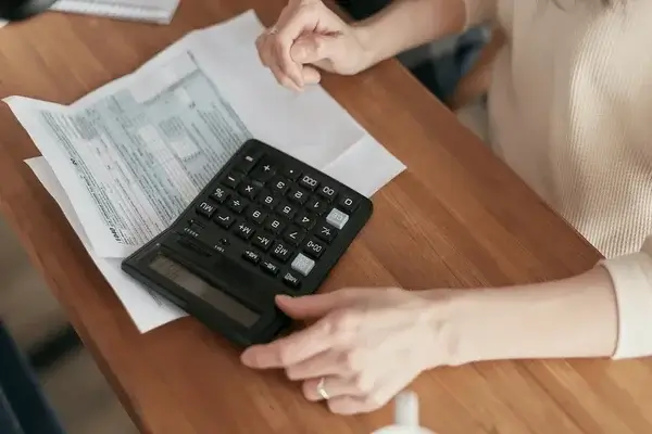 Claves para cerrar una cuenta sin pagar ni un euro