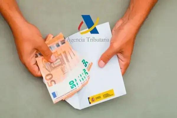 No Hacienda no te multará por sacar dinero hasta cierta cantidad