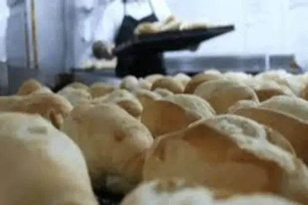 Panadería de Quito se pronuncia tras incidente con hoja de afeitar en un producto
