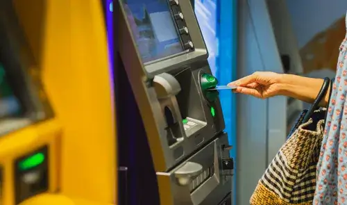 Robos de clave PIN en los cajeros quitaban hasta 3000 euros por persona en España