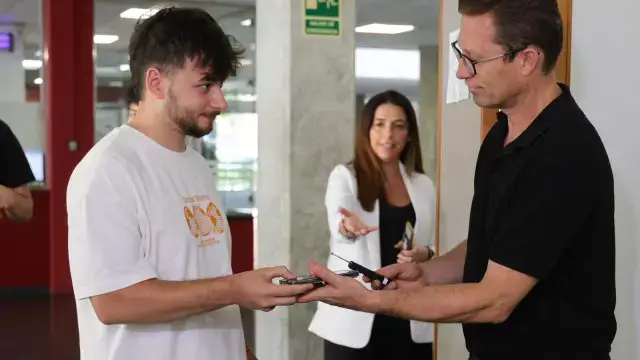 Detectores en la PAU así se vigilará el uso de dispositivos