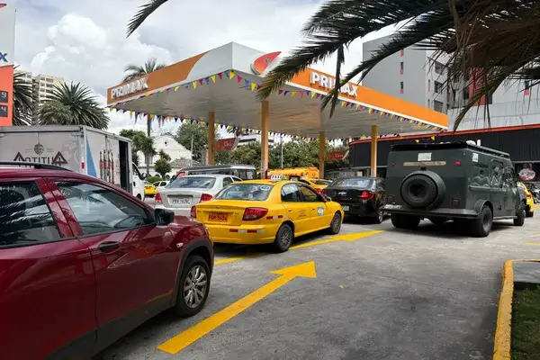 Hay desabastecimiento de la gasolina Extra