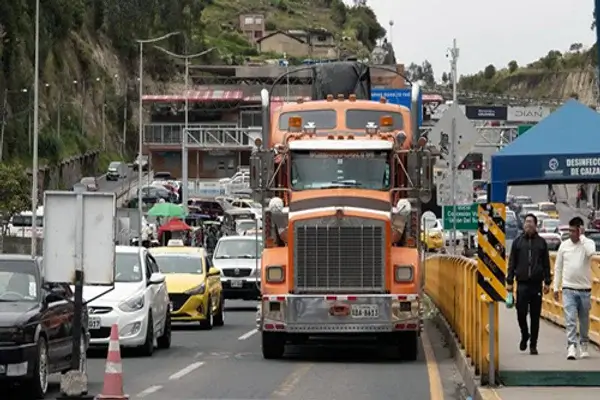 arancel del 100 % a importaciones colombianas