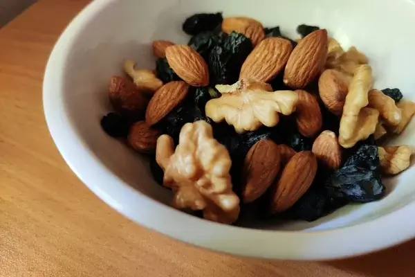 comer frutos secos mixtos ayuda a tu salud cerebral