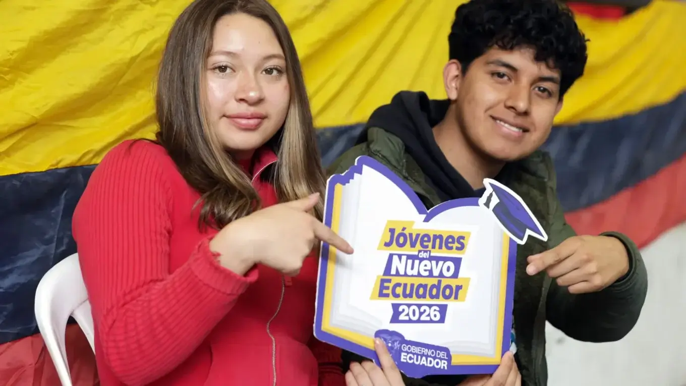 Certificado de Estudios Beca Jóvenes Nuevo Ecuador