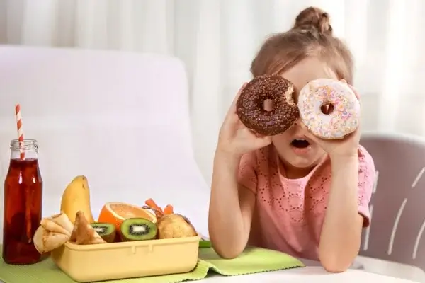 En Quito hay niños que no desayunas y otros que tienen alto consumo de ultraprocesados