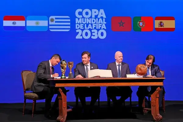 Conmebol insiste en un torneo mundialista de 64 selecciones