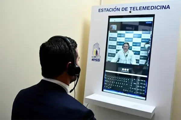 IESS implementa teletriaje y telemedicina