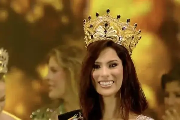 Ivanna Nicola Salazar de las pasarelas a la corona de Miss Ecuador