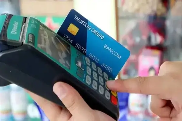 robaron la tarjeta de crédito