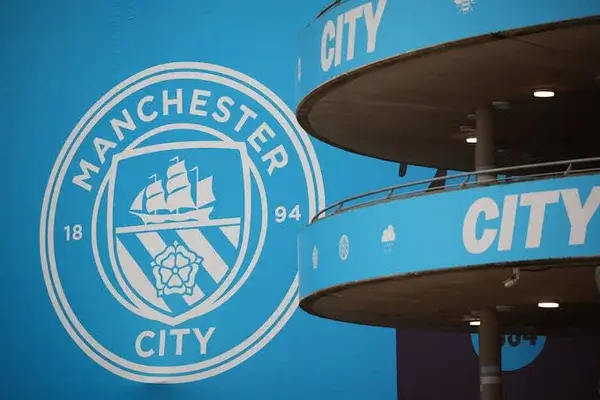 Manchester City declarado culpable de irregularidades financieras