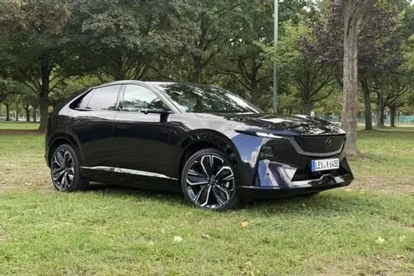Mazda CX 6e