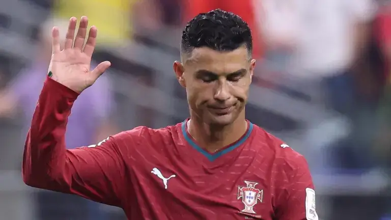 Cristiano Ronaldo recibe 30 días de suspensión y multa