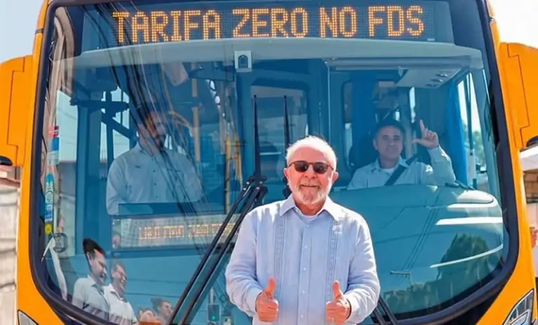 LULA propone transporte público gratuito los fines de semana